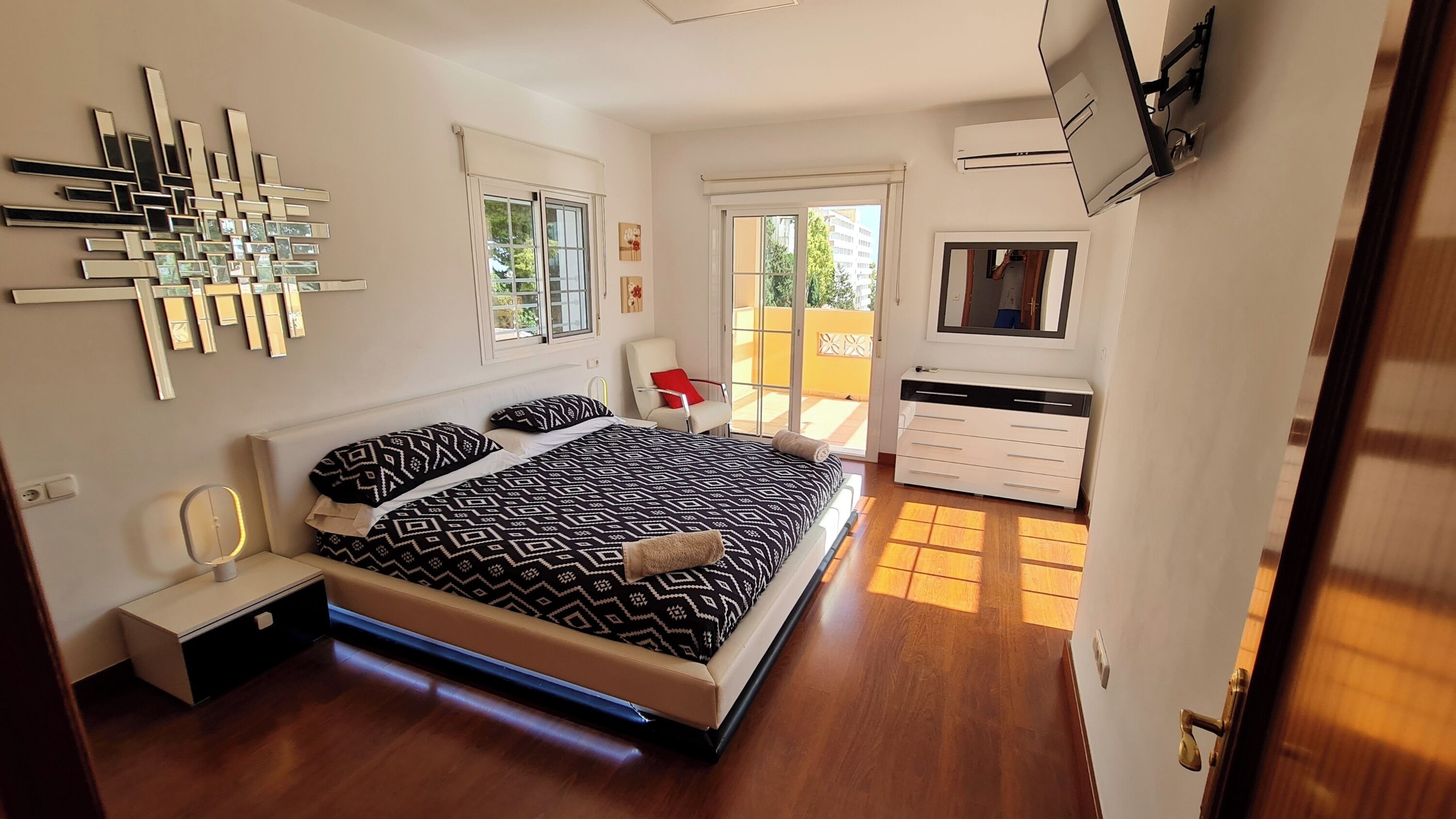 5 Schlafzimmer, Bügeleisen/Bügelbrett, kostenloses WLAN, Bettwäsche