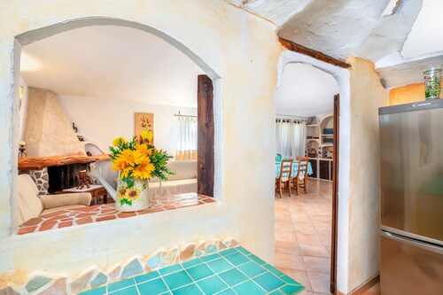 Cosy House in Cannigione with Terrace, Mountain Views
