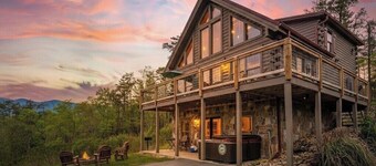 Theater · Game Room · Hot Tub · Dog-Friendly · Sleeps 12