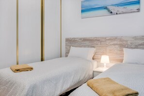 3 camere, ferro/asse da stiro, Wi-Fi gratuito, lenzuola