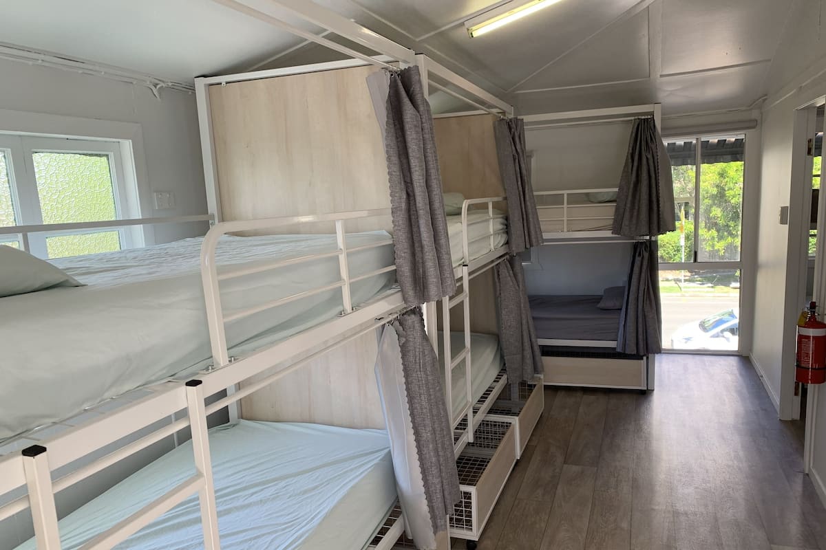 Dormitorio compartido Deluxe, dormitorio mixto, baño privado | Wifi gratis 