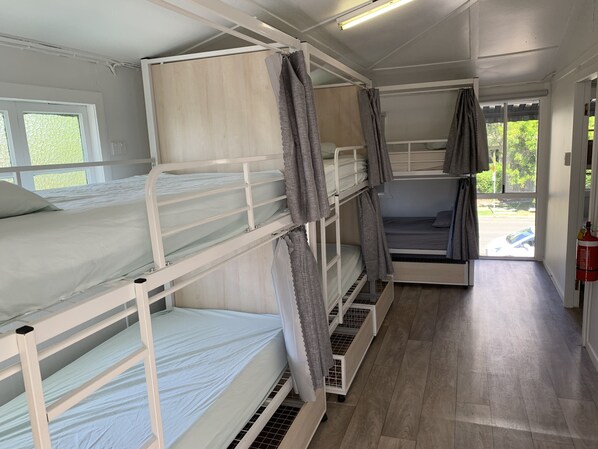 10 Bed Mixed Dorm with Ensuite | Free WiFi