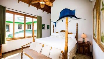 Luxury House, 4 Bedrooms, Private Pool, Ocean View | Individually decorated, individually furnished, desk, laptop workspace