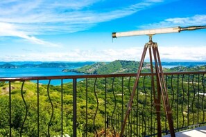 Luxury Double Room, 2 Double Beds, Private Pool, Ocean View | Balcony view - Villa Verde (Sardinal)