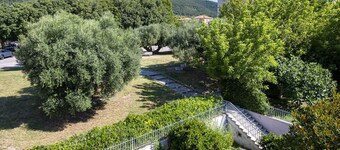 S220 - Sirolo, three-room apartment in the center with terrace