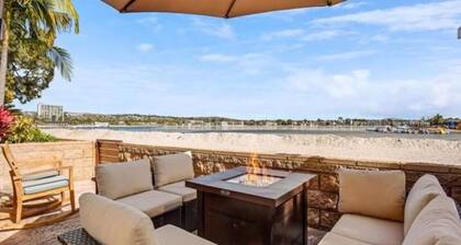 BAY FRONT - BAY LEVEL - PRIVATE PATIO - 2 CAR GARAGE- ON THE SAND