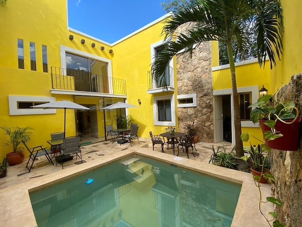 Courtyard - Los Candiles (Valladolid)