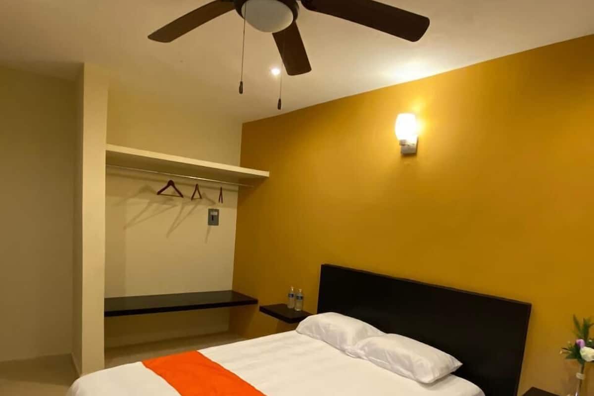 Comfort Double Room, 1 Double Bed | Hypo-allergenic bedding, free WiFi, bed sheets