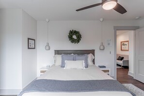 3 soverom, strykejern/-brett, wi-fi (inkludert) og sengetøy