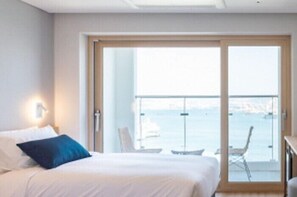 Ropa de cama hipoalergénica y sistema de insonorización