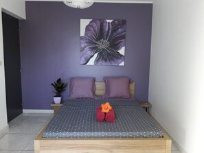 3 chambres, fer et planche à repasser, lit parapluie, Wi-Fi