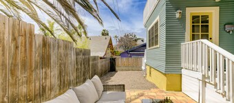 Golden Hill Craftsman remodeled Retreat Bungalow - San Diego at your Doorstep!