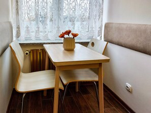 تناول الطعام