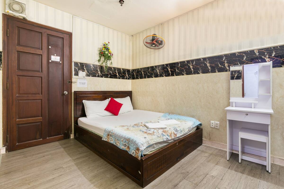Standard-Doppelzimmer | Minibar, kostenloses WLAN