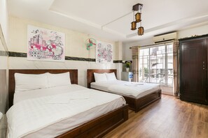 Superior Quadruple Room | Minibar, free WiFi - OYO 885 Ngoc Thinh Hotel (Ho Chi Minh City)