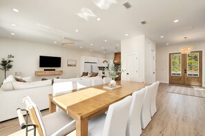 تناول الطعام