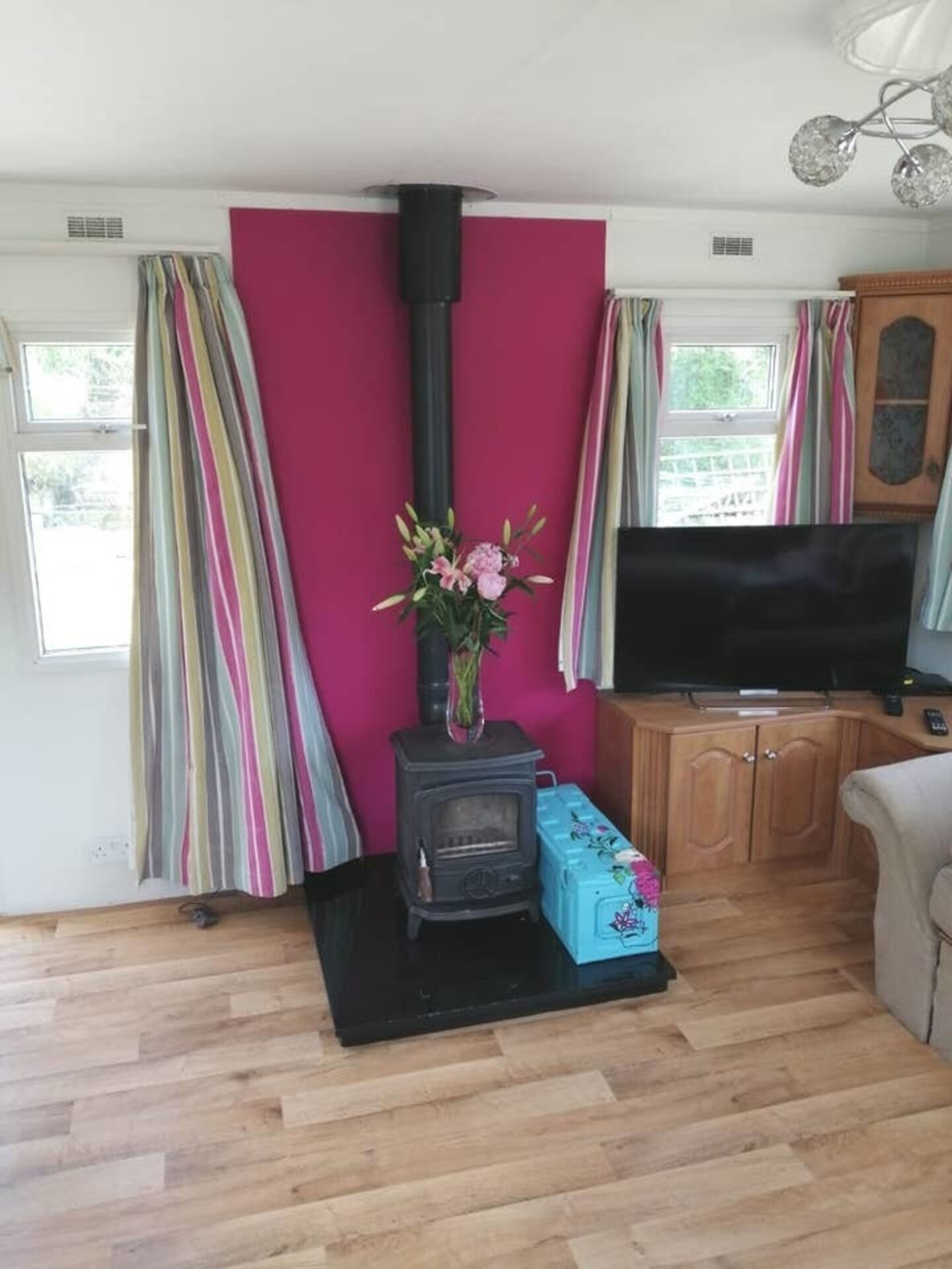 Cabin | 2 bedrooms, iron/ironing board, free WiFi, bed sheets