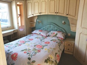 Cabin - Midden Manor Country Stay on a Working Dairy Farm (Ballymena)