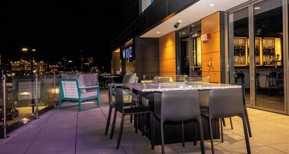 Aloft St. Louis Cortex