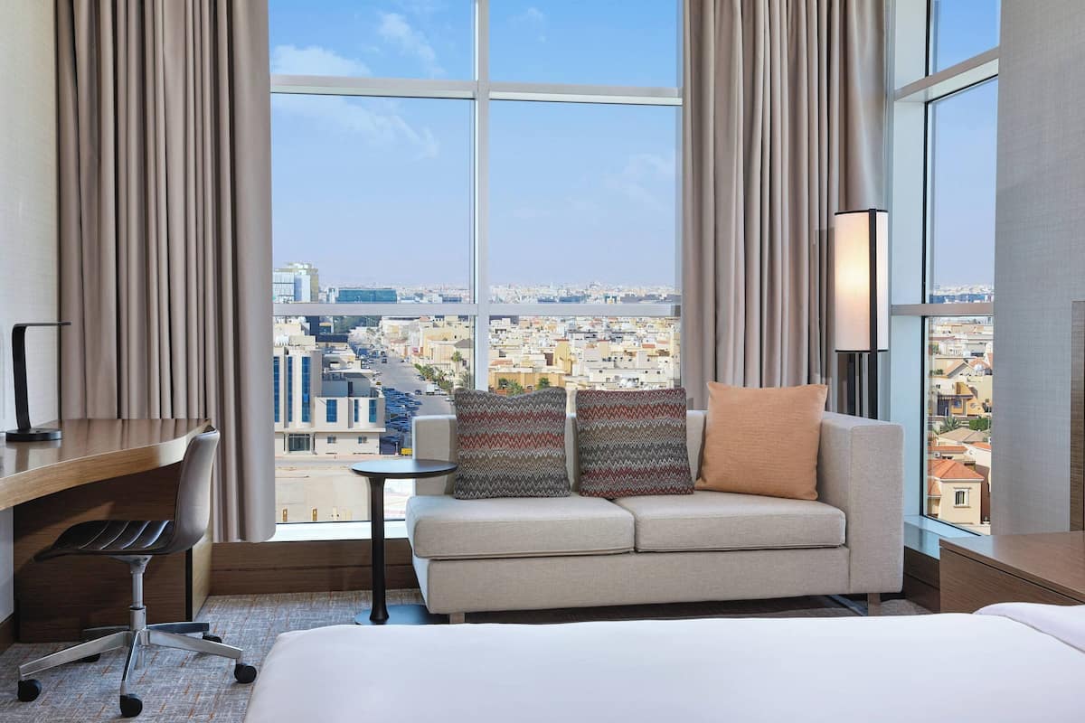 Superior Room, 1 King Bed, Non Smoking, City View | 1 bedroom, in-room safe, desk, laptop workspace