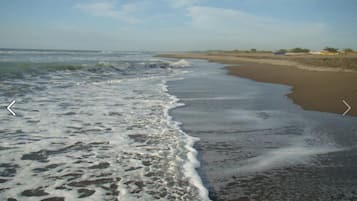 Beach nearby, beach towels