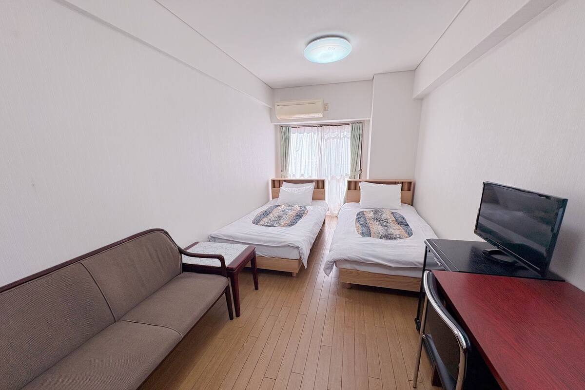 Basic Twin Room, Non Smoking (with Sofa) | Desk, WiFi (free), bed sheets