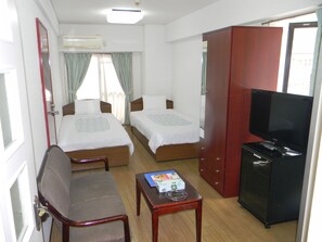 基本雙床房, 非吸煙房 (with Sofa) | 書桌、免費無線上網