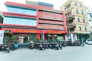 Ngoại thất