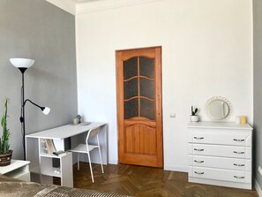 1 bedroom, iron/ironing board, WiFi, bed sheets