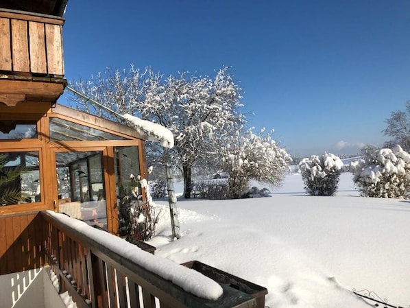 Property grounds - No. 2 Apartment for 2-4 persons, 40 sqm (Prien am Chiemsee)