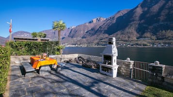 Family Apartment, Multiple Bedrooms, Lakeside (Casa Sibylle with Sauna and Pool) | BBQ/picnic area