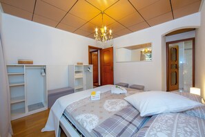 Familienapartment, Mehrere Schlafzimmer, 2 Bäder, Bergseite (Chiara's Home)