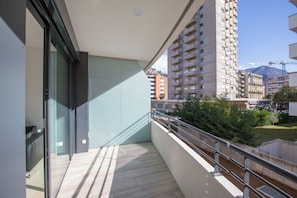 Family Apartment, Multiple Bedrooms (Charming Home) | Terrace/patio