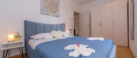 Apartamento família, vários quartos (Heart of Lugano) | 1 quarto, individualmente decorados, individualmente mobiliados