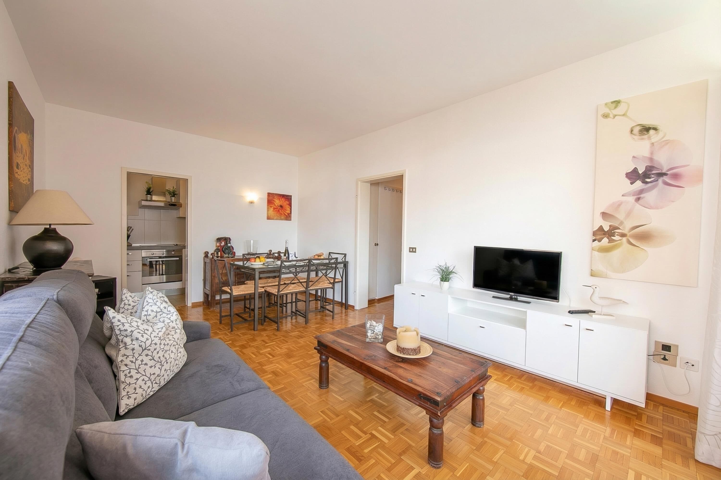 Family Apartment, Multiple Bedrooms (Kiki House) | Living area | 22-inch flat-screen TV with digital channels, TV