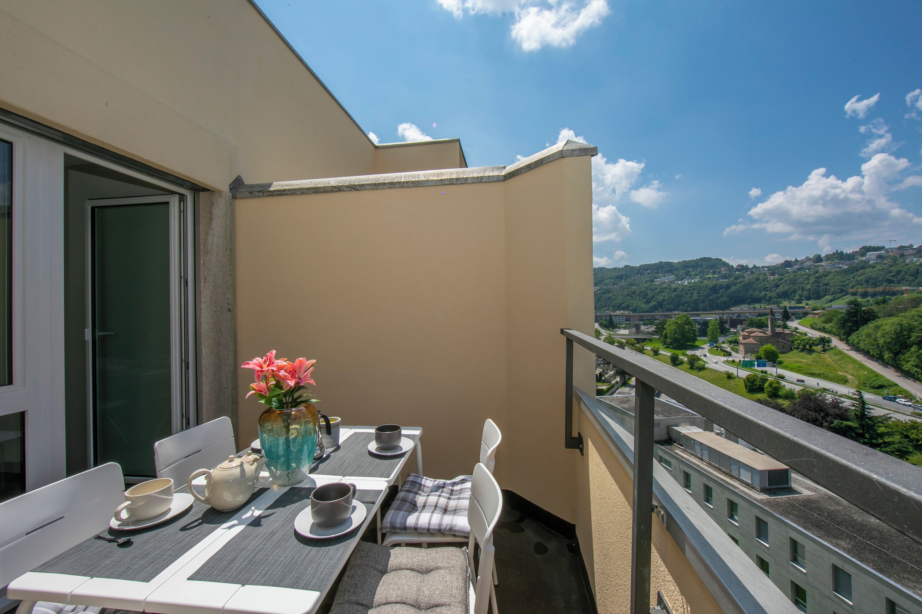Family Apartment, Multiple Bedrooms, 2 Bathrooms (Laguna di Lugano) | Outdoor dining