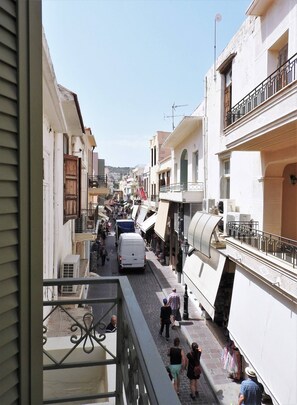 숙박 시설 구내