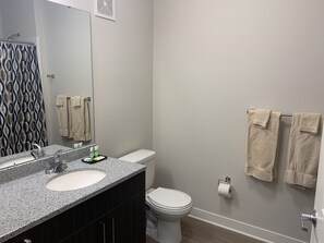 Apartment, 1 Bedroom | Bathroom - Aspire at Discovery Park - Purdue (West Lafayette)