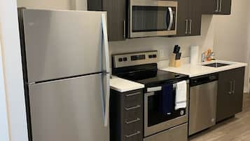 Apartment, 1 Bedroom | Private kitchen