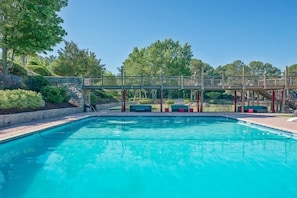 Piscine extérieure