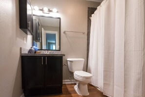 Bathroom - District at Vinings (Atlanta)