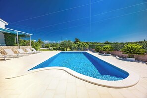 Pool - Villa Tanga near Rovinj for 8 persons with pool (Rovinj)