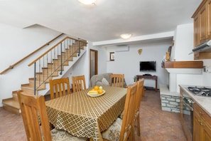 Dining - Holiday Homes Ana & Maria - Family Home Maria (Kanfanar)