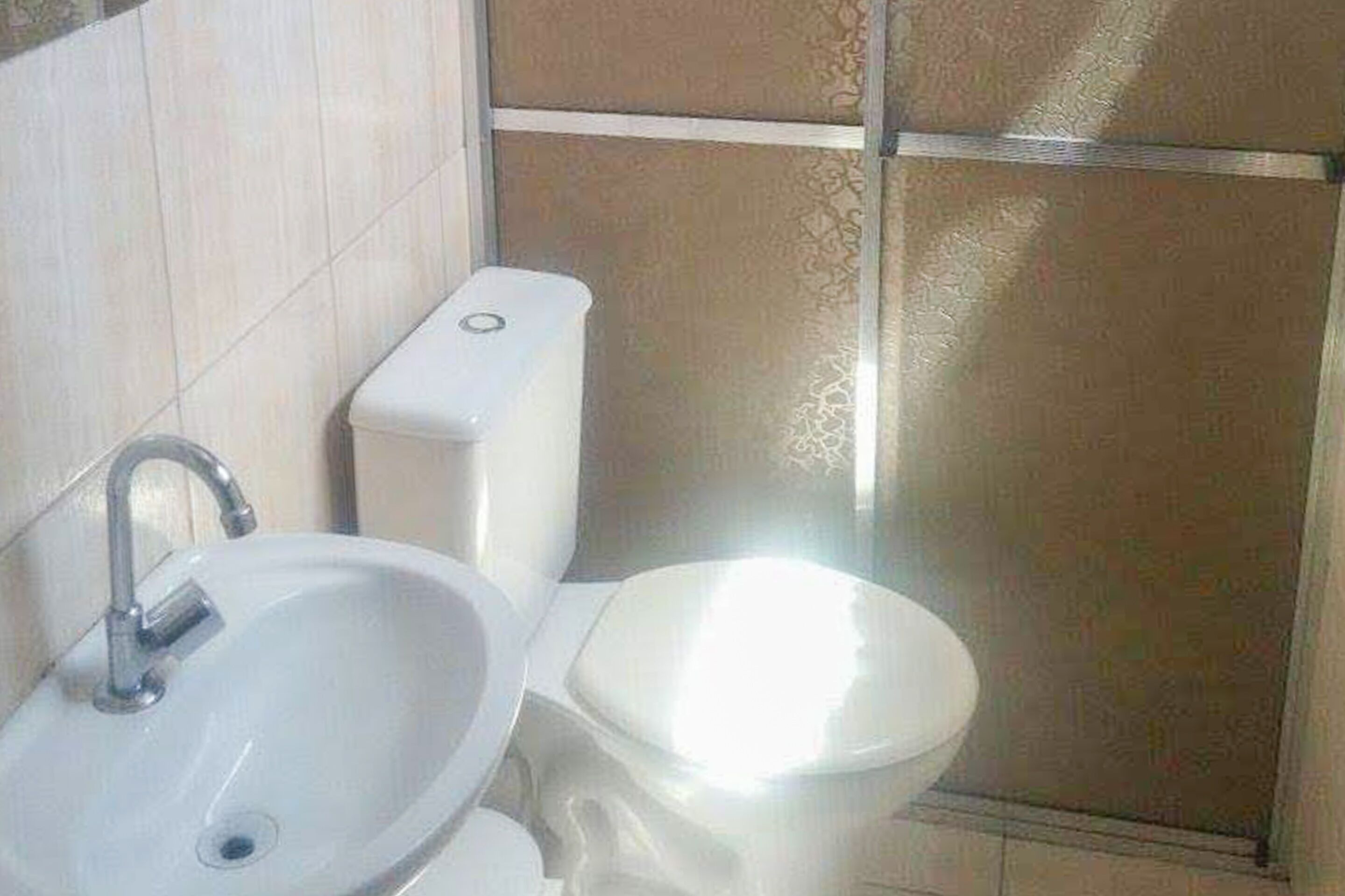 Single Room | Bathroom | Shower, towels