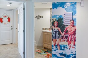 Spa - Sandpiper Condominiums 1101, Panoramic Gulf Views w/ direct access to Mustang Island/Port A beaches. (Port Aransas)