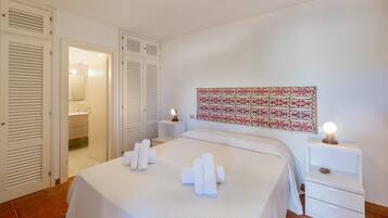 3 chambres, Wi-Fi, draps fournis