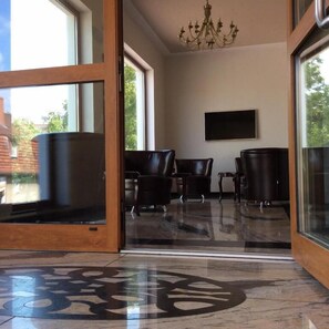 Interior entrance - Hotel i Restauracja Janków (Zary)