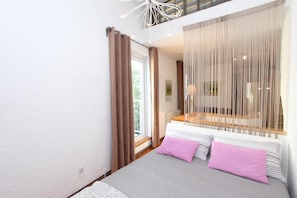 Studio, Sea View | Living area