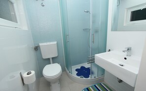 Studio, 1 chambre | Salle de bain