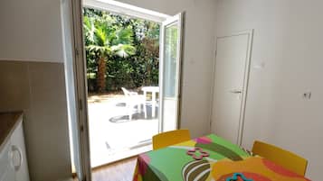 Studio, 1 phòng ngủ | Quang cảnh từ phòng